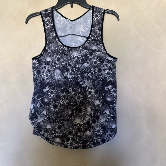 Lululemon Floral Daisy Run Tank - Picture 1 of 3
